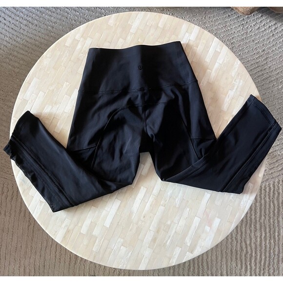 Lululemon Women’s Vent It Out Crop Leggings Size 6 Black Yoga Workout Sheer Leg - Picture 3 of 6